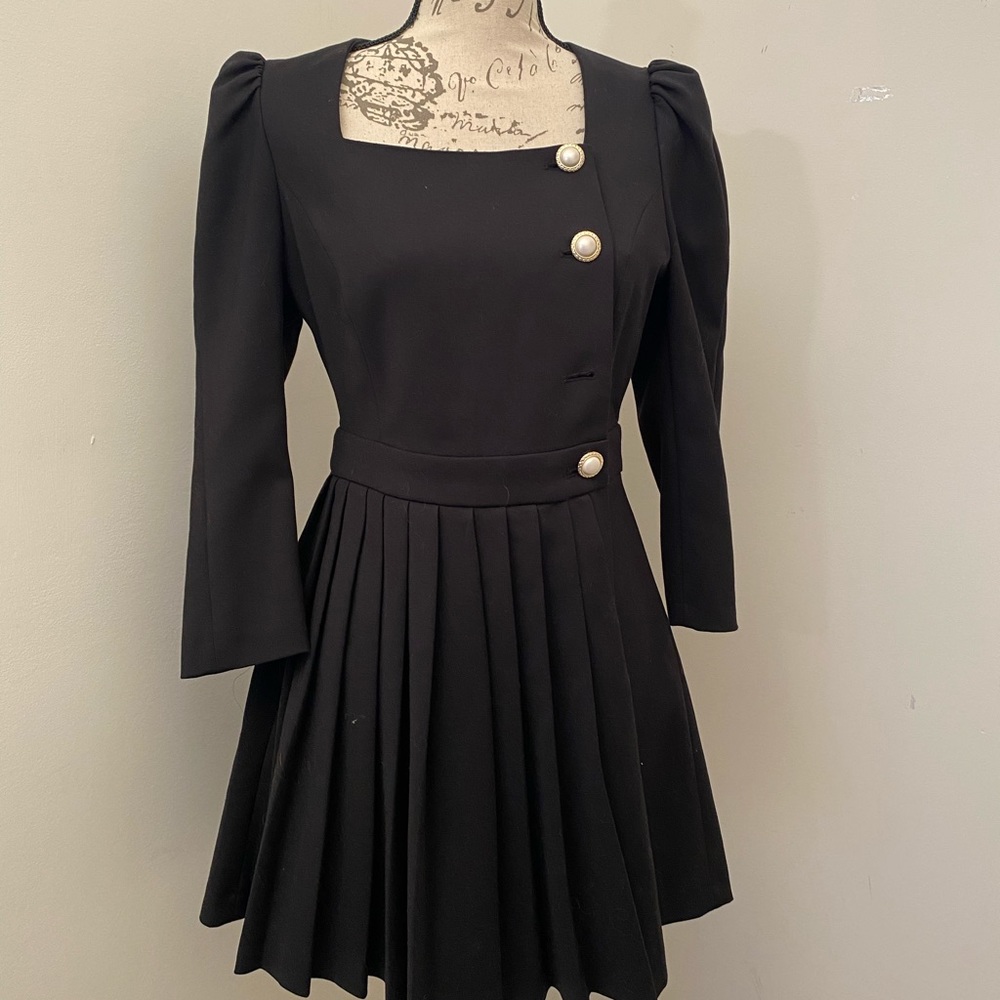 Black puff sleeve dress from Zara
